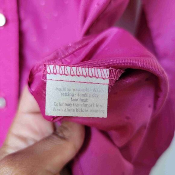 Levis Vintage Pink Satin Button Down Western Shirt Long Sleeve Womens Size Small - Picture 7 of 8